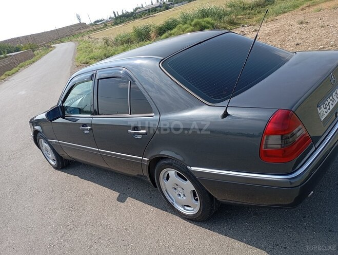 Mercedes C 180 1994, 571,000 km - 1.8 л - Naftalan