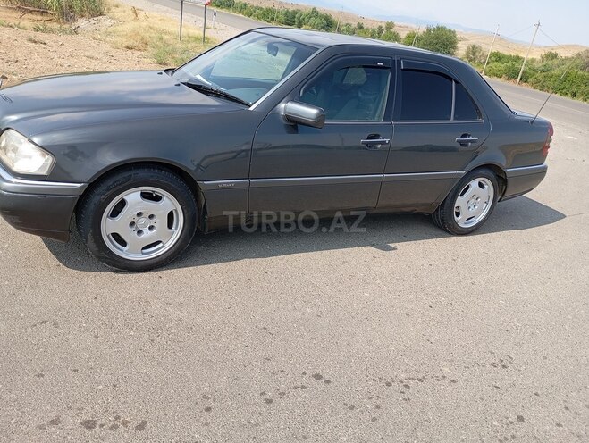 Mercedes C 180 1994, 571,000 km - 1.8 л - Naftalan