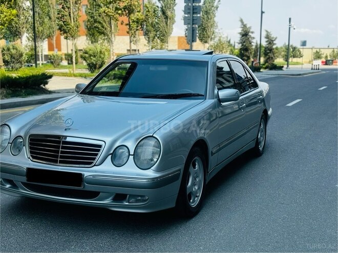 Mercedes E 270 2001, 409,585 km - 2.7 l - Bakı