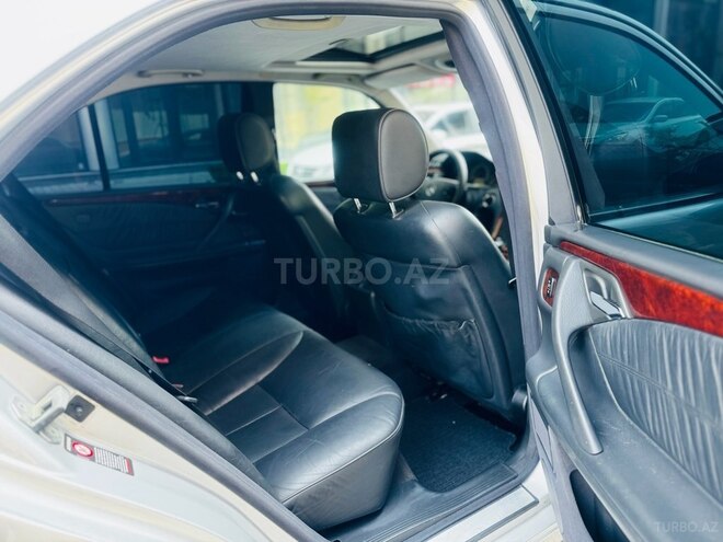 Mercedes E 270 2001, 409,585 km - 2.7 l - Bakı