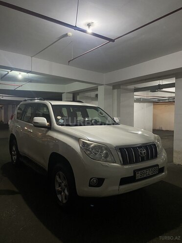 Toyota Land Cruiser Prado 2013, 380,000 km - 2.7 л - Bakı