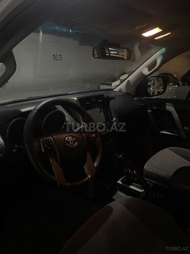 Toyota Land Cruiser Prado 2013, 380,000 km - 2.7 л - Bakı