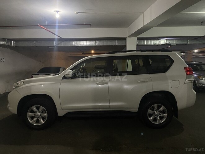Toyota Land Cruiser Prado 2013, 380,000 km - 2.7 л - Bakı