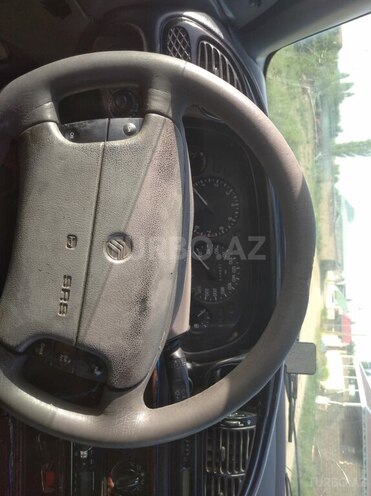Ford  1995, 856,688 km - 1.8 l - Yevlax