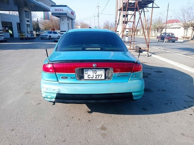 Ford  1995, 856,688 km - 1.8 l - Yevlax