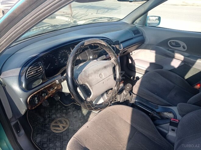 Ford  1995, 856,688 km - 1.8 l - Yevlax
