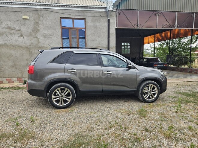 Kia Sorento 2014, 172,000 km - 2.0 л - Tovuz