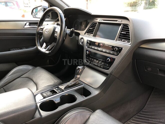 Hyundai Sonata 2015, 240,000 km - 2.0 l - Sumqayıt