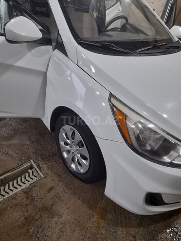 Hyundai Accent 2015, 203,000 km - 1.6 l - Gəncə