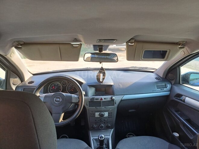Opel Astra 2006, 300,000 km - 1.3 l - Bakı