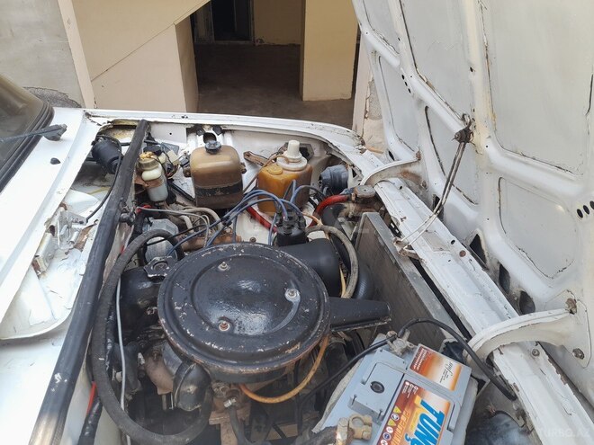 LADA (VAZ) 2106 1980, 99,000 km - 1.5 л - Yevlax