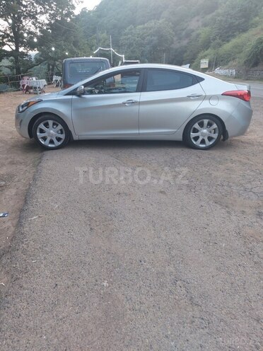 Hyundai Elantra 2012, 140,013 km - 1.8 л - Masallı