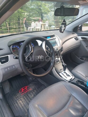 Hyundai Elantra 2012, 140,013 km - 1.8 л - Masallı