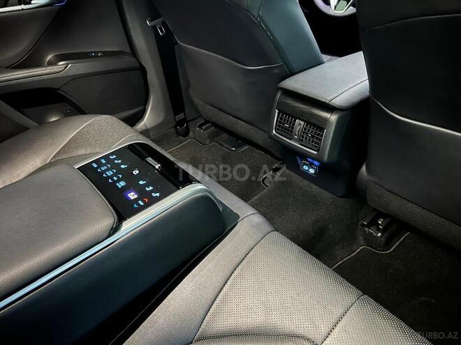 Toyota Camry 2022, 19,000 km - 2.5 л - Bakı