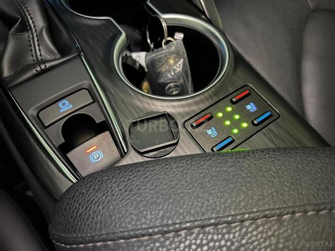 Toyota Camry 2022, 19,000 km - 2.5 л - Bakı