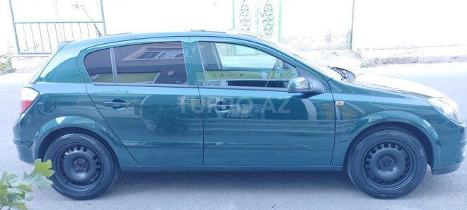 Opel Astra 2004, 294,000 km - 1.4 l - Bakı