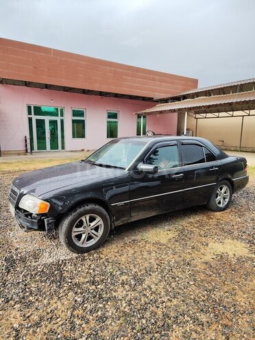 Mercedes C 200 1994, 561,789 km - 2.0 l - Xaçmaz