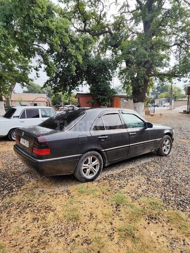Mercedes C 200 1994, 561,789 km - 2.0 l - Xaçmaz