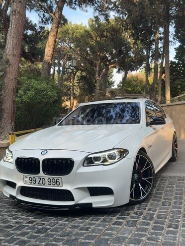 BMW 528 2014, 174,000 km - 2.0 л - Bakı