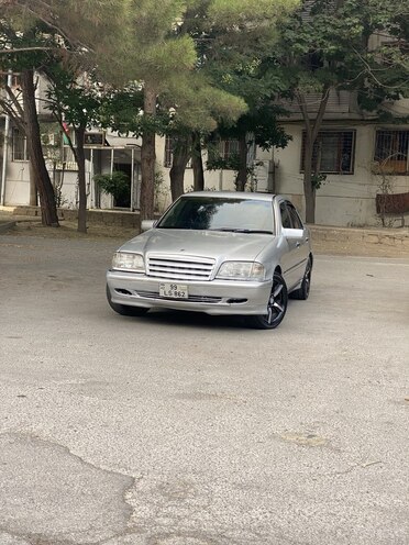 Mercedes C 220 1996, 220,000 km - 2.2 л - Bakı