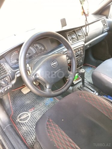 Opel Vectra 1996, 420,000 km - 2.0 l - Sumqayıt
