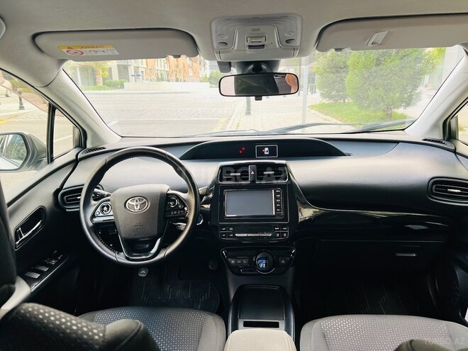 Toyota Prius 2020, 130,000 km - 1.8 l - Bakı