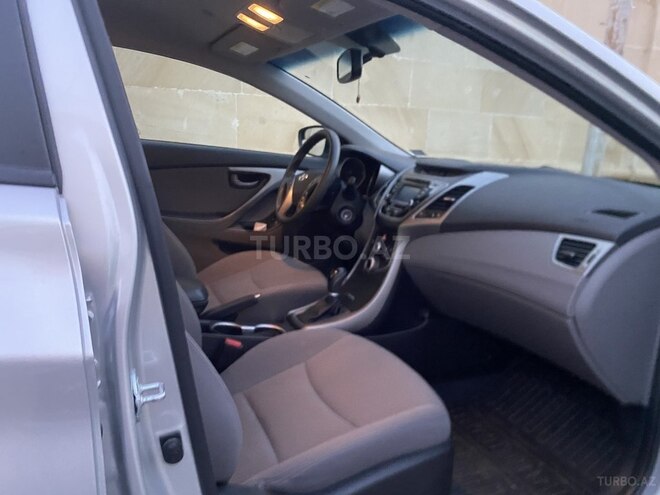 Hyundai Elantra 2014, 104,769 km - 1.8 l - Bakı