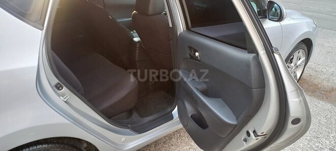 Hyundai i30 2011, 85,000 km - 1.6 l - Bakı