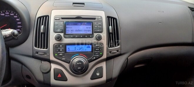 Hyundai i30 2011, 85,000 km - 1.6 l - Bakı