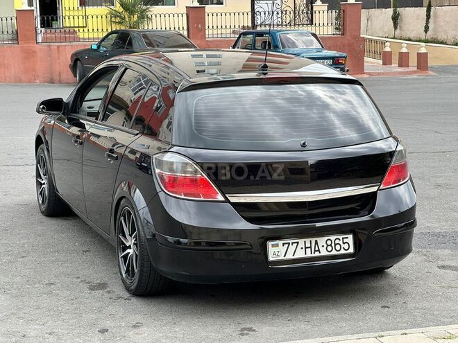 Opel Astra 2009, 290,000 km - 1.4 l - Zaqatala