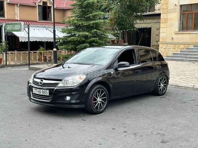 Opel Astra 2009, 290,000 km - 1.4 l - Zaqatala