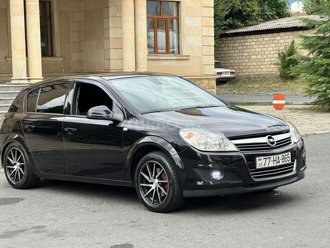 Opel Astra 2009, 290,000 km - 1.4 l - Zaqatala