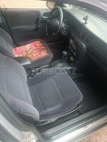 Opel Vectra 2000, 300,000 km - 1.6 l - Tovuz
