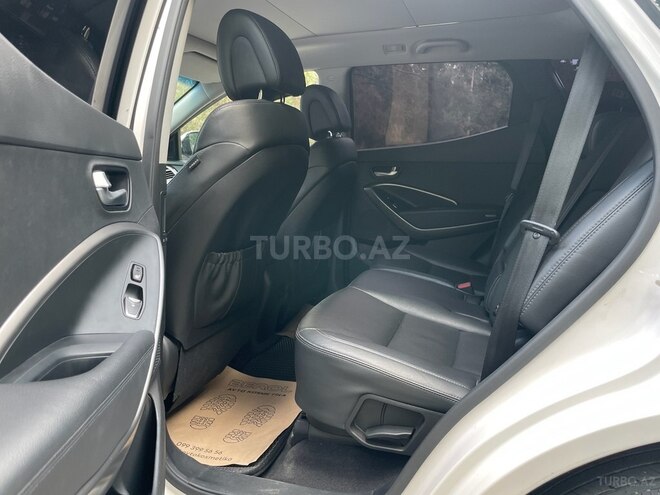 Hyundai Santa Fe 2013, 121,000 km - 2.0 l - Ucar
