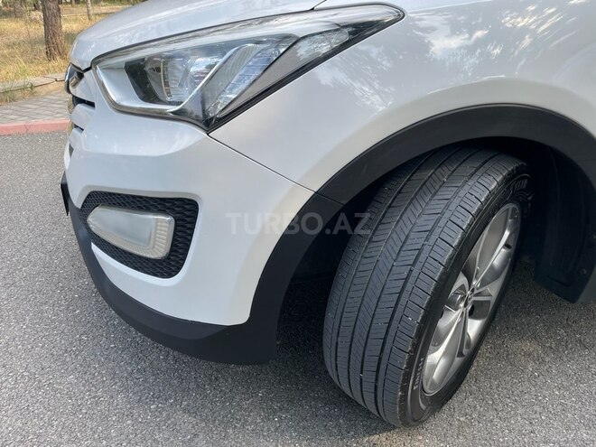 Hyundai Santa Fe 2013, 121,000 km - 2.0 l - Ucar