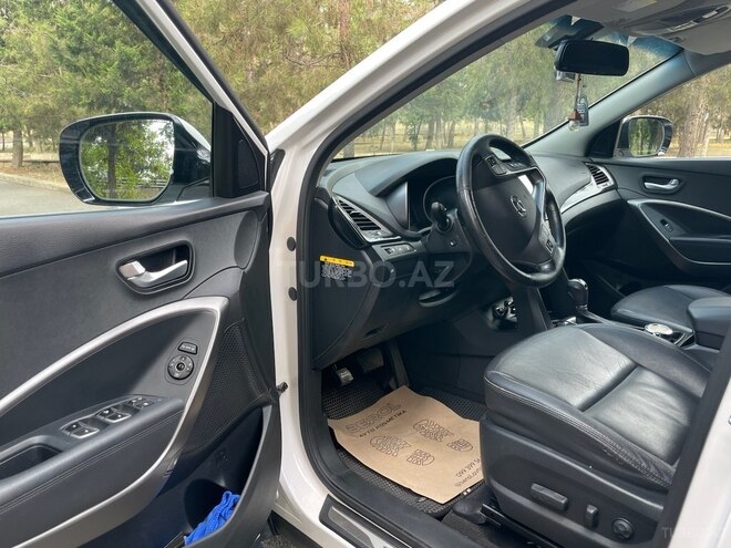 Hyundai Santa Fe 2013, 121,000 km - 2.0 l - Ucar