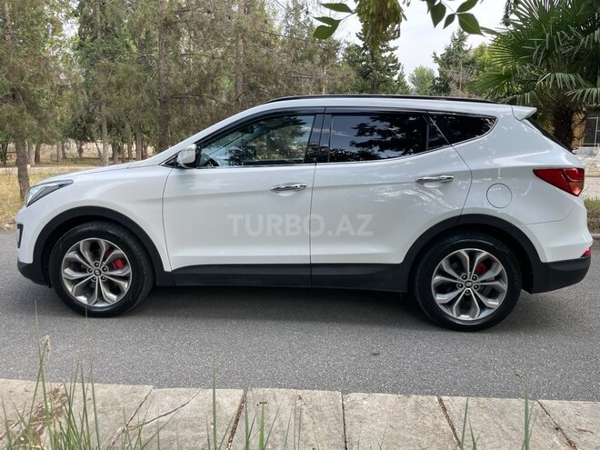Hyundai Santa Fe 2013, 121,000 km - 2.0 l - Ucar