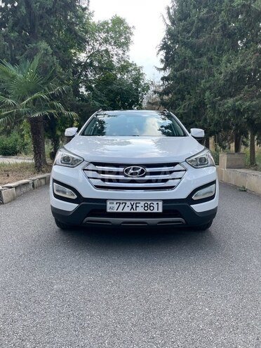 Hyundai Santa Fe 2013, 121,000 km - 2.0 l - Ucar