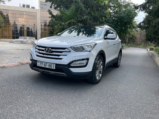 Hyundai Santa Fe 2013, 121,000 km - 2.0 l - Ucar