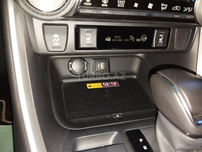 Toyota RAV4 2023, 7,500 km - 2.0 l - Bakı