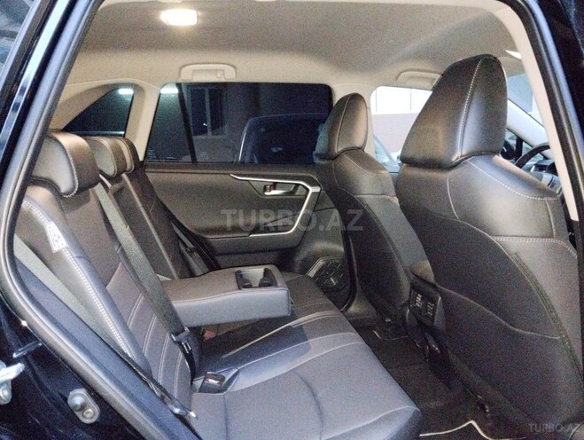 Toyota RAV4 2023, 7,500 km - 2.0 l - Bakı