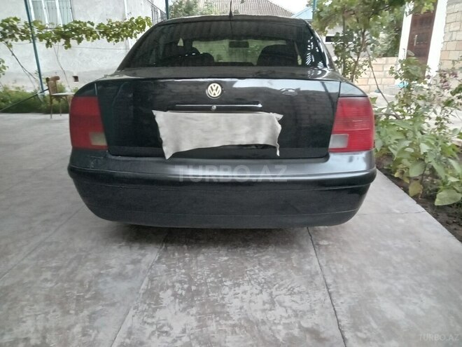 Volkswagen Passat 1998, 317,000 km - 1.8 л - Beyləqan