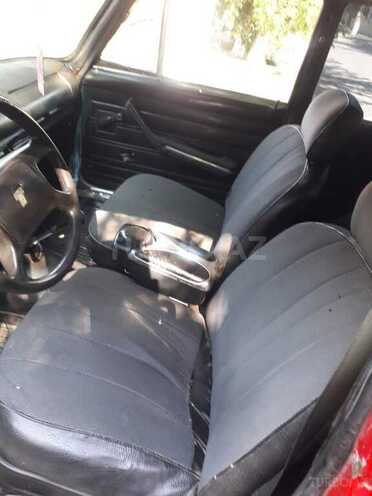 LADA (VAZ) 2106 1982, 99,000 km - 1.6 l - Salyan