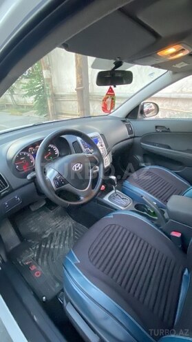 Hyundai i30 2009, 199,450 km - 1.6 л - Bakı