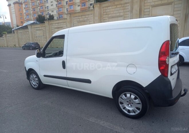 Fiat Doblo 2011, 174,000 km - 1.3 l - Bakı