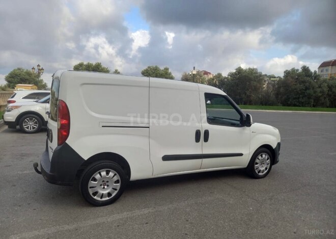 Fiat Doblo 2011, 174,000 km - 1.3 l - Bakı
