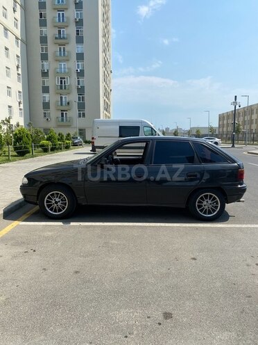 Opel Astra 1992, 290,821 km - 1.8 л - Bakı