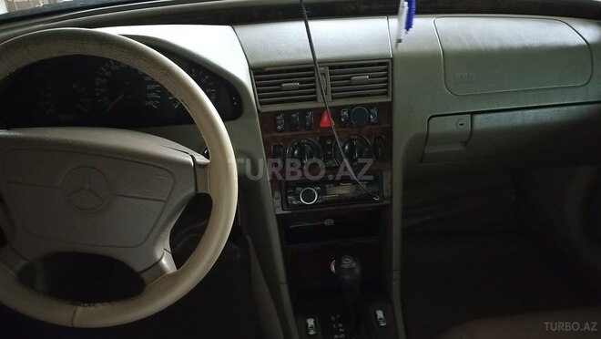 Mercedes C 200 1997, 395,000 km - 2.0 l - Goranboy