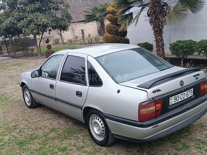 Opel Vectra 1993, 333,333 km - 2.0 л - Zaqatala