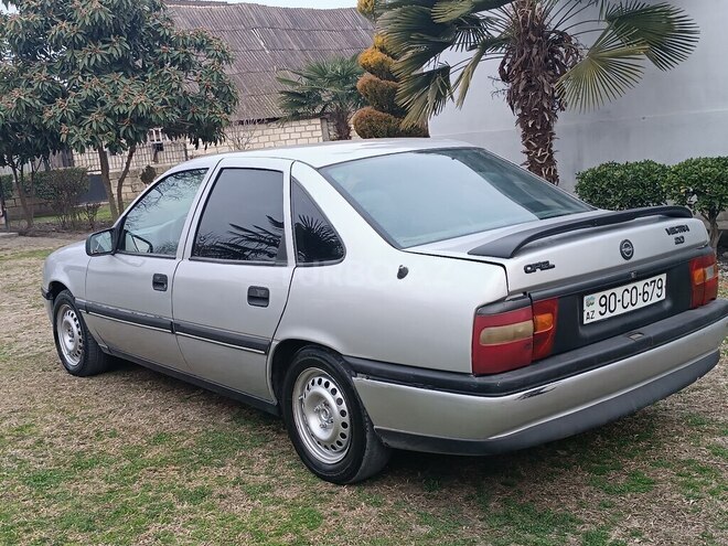 Opel Vectra 1993, 333,333 km - 2.0 л - Zaqatala
